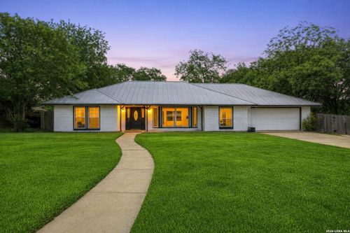 100 Northcrest Dr, Castle Hills, TX, 78213-2232 | Card Image