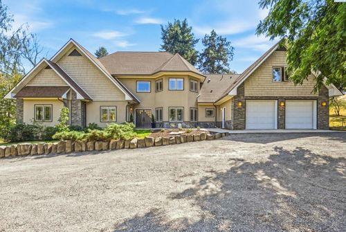 651 Klemgard Road, Pullman, WA, 99163 | Card Image
