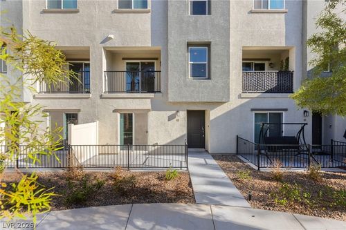 3-2829 Desert Mosaic Ln, Las Vegas, NV, 89183-5749 | Card Image