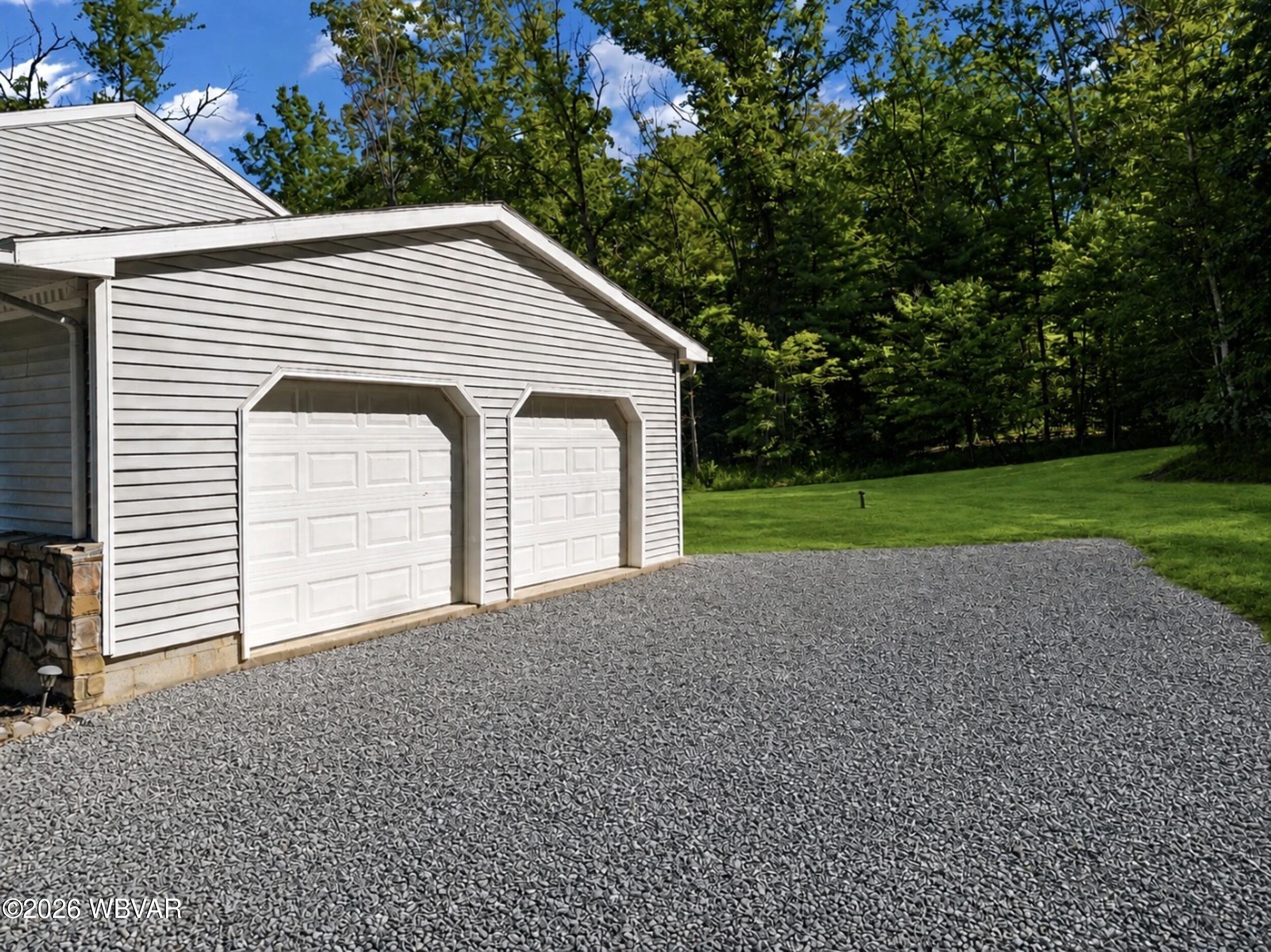 Residential in Mill Hall 4