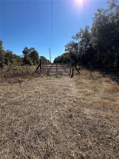 14420 W River Rd, INGLIS, FL, 34449-9254 | Card Image