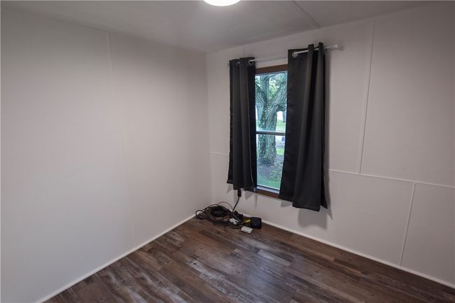 Bedroom 1 | Image 9