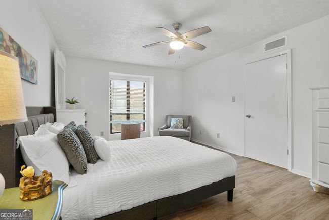 UNIT-911 - 911 Tuxworth Cir, Condo with 2 bedrooms, 1 bathrooms and 1 parking in Decatur GA | Image 11