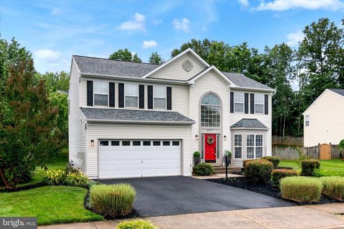 15737 Marbury Heights Way, DUMFRIES, VA, 22025-1280 | Card Image