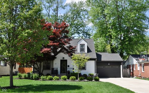 7050 Park Ave, Indianapolis, IN, 46220-1040 | Card Image