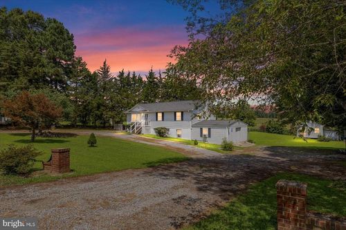 17437 Frog Level Rd, RUTHER GLEN, VA, 22546-4235 | Card Image