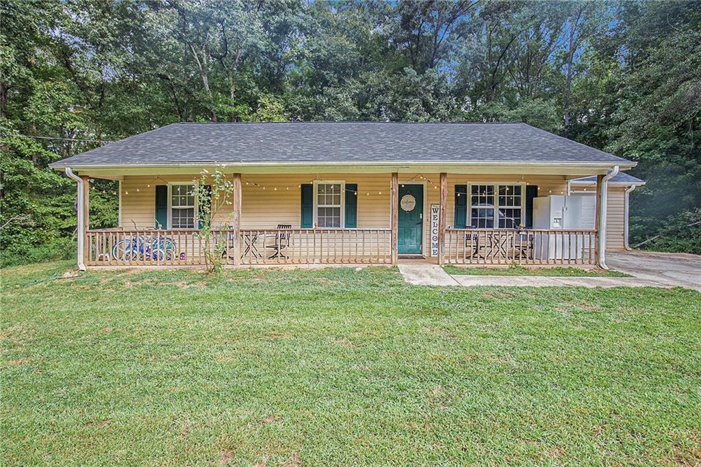 River Dr, Jackson, GA 30233