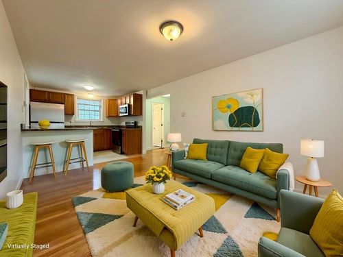 11-15 Park Ave, Foxboro, MA, 02035-3056 | Card Image