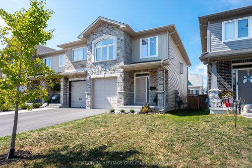 1437 Monarch Dr, Kingston, ON, K7P0R9 | Card Image