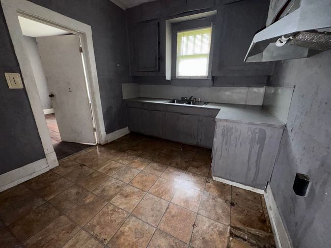 2726 13 Th St, House other with 2 bedrooms, 1 bathrooms and null parking in Port Arthur TX | Image 16