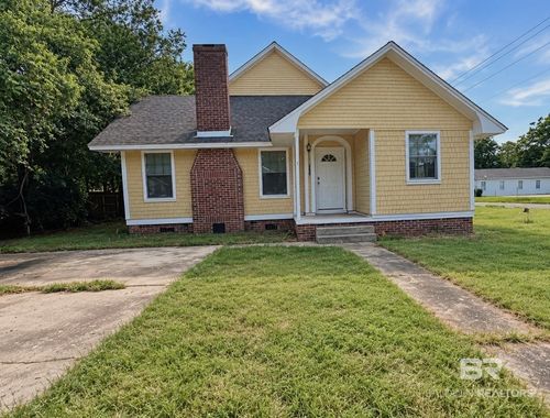 200 5th Ave, Atmore, AL, 36502-2620 | Card Image