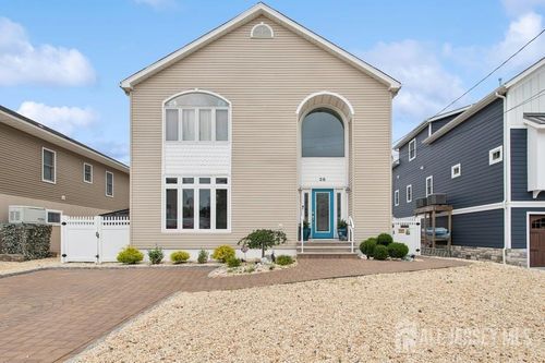 36 Lagoon Dr E, Toms River, NJ, 08753-2569 | Card Image