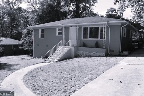 2458 Tredway Dr, Macon, GA, 31211-2218 | Card Image