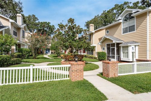 3082 Pointer Dr, PALM HARBOR, FL, 34683-2452 | Card Image