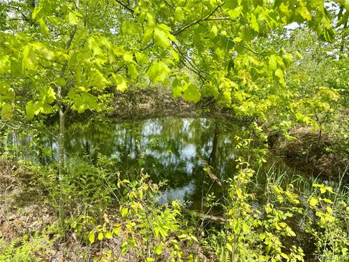 499 E Winegars Rd, Gladwin, MI, 48624-8476 | Card Image