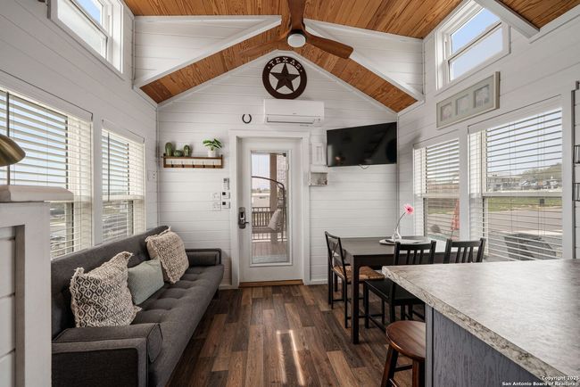 4 - 5386 Ranch Road 1376, House other with 1 bedrooms, 1 bathrooms and null parking in Fredericksburg TX | Image 7