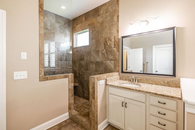 991 Vinings Blvd, House other with 4 bedrooms, 4 bathrooms and 3 parking in Gallatin TN | Image 24
