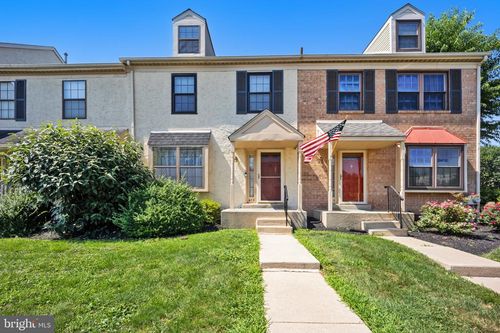 413 Carpenter Cir, BROOKHAVEN, PA, 19015-1421 | Card Image