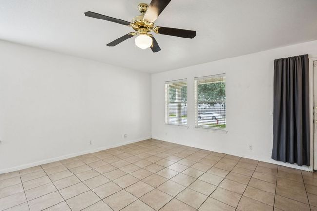1444 Kenneys Way, House other with 3 bedrooms, 3 bathrooms and 4 parking in Round Rock TX | Image 4