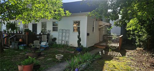628 N Whitham Ave, Fayetteville, AR, 72701-3290 | Card Image