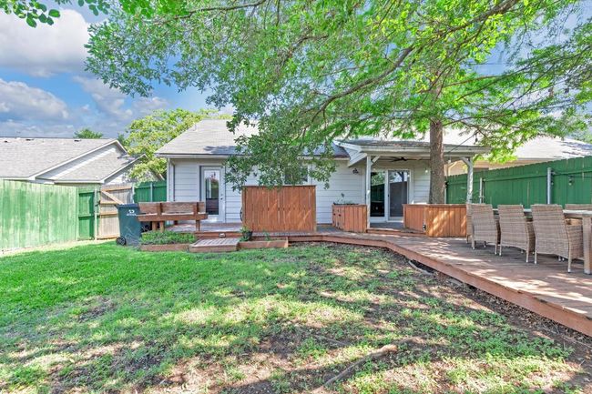 112 Prairie Springs Loop, House other with 2 bedrooms, 2 bathrooms and 2 parking in Georgetown TX | Image 24