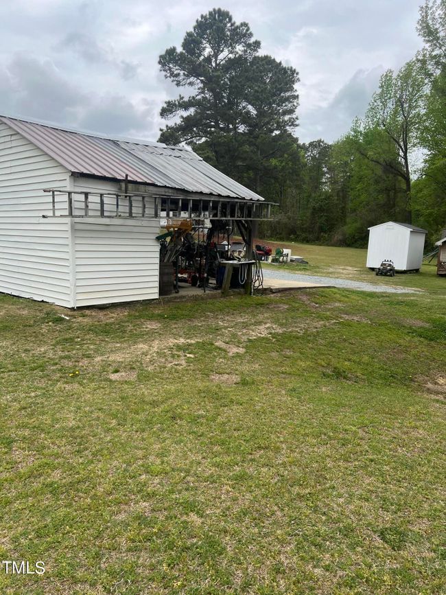 1403 Hodges Chapel Road, For Sale in Benson Zoocasa