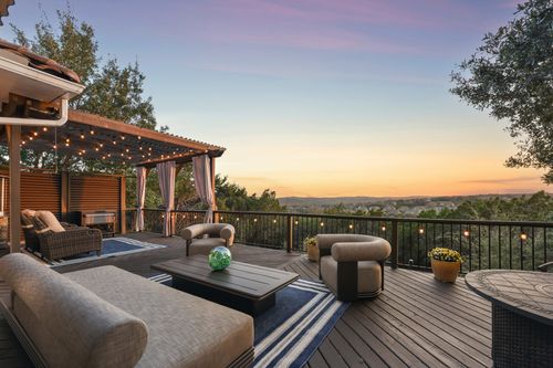 413 Horseback Holw, Austin, TX, 78732-2379 | Card Image