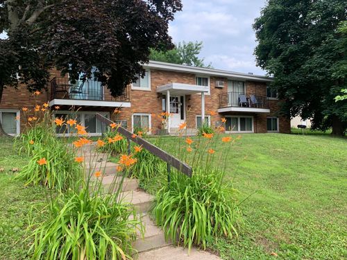1610 Albemarle St, Saint Paul, MN, 55117-5716 | Card Image