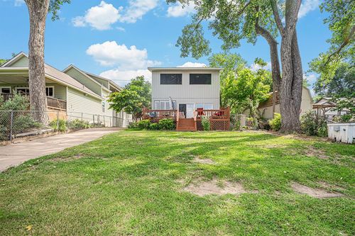 2335 E Lake Drive, Weatherford, TX, 76087 | Card Image