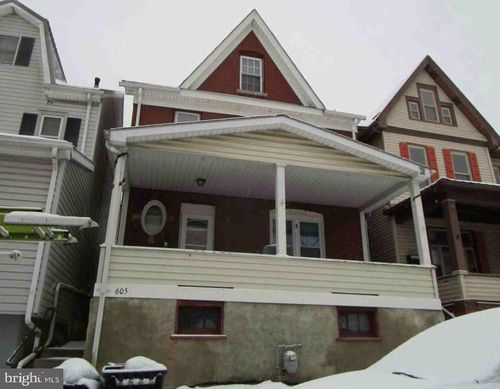 605 Bell Ave, ALTOONA, PA, 16602-4815 | Card Image