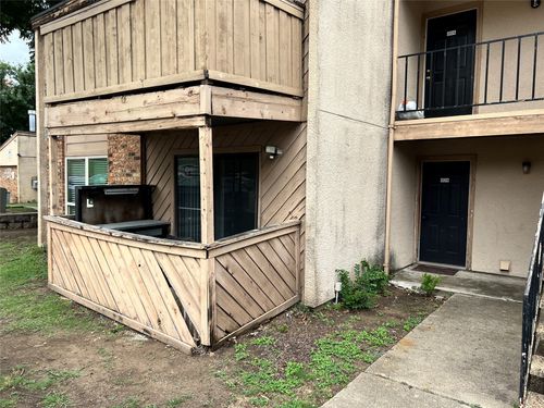 apt-1024-8110 Skillman St, Dallas, TX, 75231-2809 | Card Image