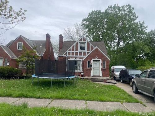 19792 Westphalia Street, Detroit, MI, 48205 | Card Image