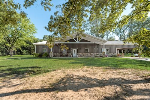 620 County Road 2325, Telephone, TX, 75488-4621 | Card Image