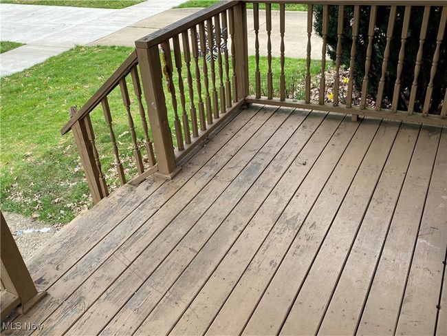 FRONT PORCH IS WOOD | Image 9
