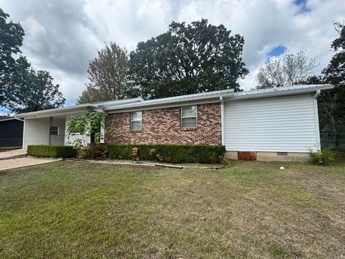 607 Clarence St, Mountain View, AR, 72560-8410 | Card Image