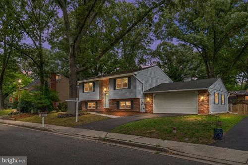 141 Delaware Ave, PASADENA, MD, 21122-5403 | Card Image