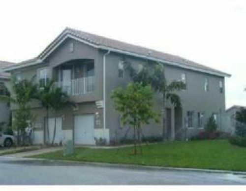 3026 Laurel Ridge Cir, Riviera Beach, FL, 33404-1837 | Card Image