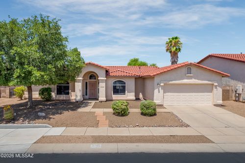 7140 W Maple Ridge Dr, Tucson, AZ, 85743-9000 | Card Image