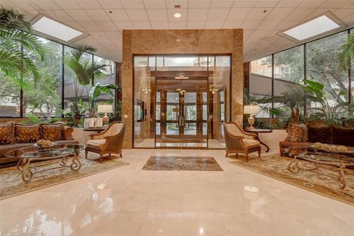513-3525 Sage Rd, Houston, TX, 77056-7021 | Card Image