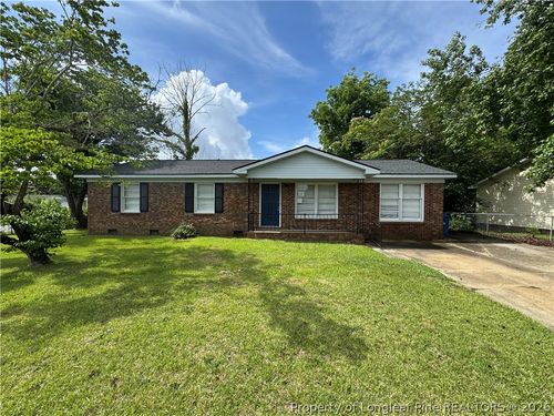 311 Bighorn Dr, Fayetteville, NC, 28303-3156 | Card Image