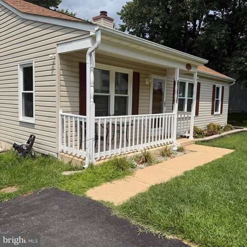 11722 Camelot Way, FREDERICKSBURG, VA, 22407-1787 | Card Image