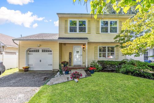 29 Bayview Dr, Brick, NJ, 08723-7463 | Card Image