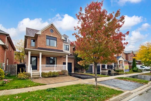 92 Barnwood Dr, Richmond Hill, ON, L4E5A2 | Card Image