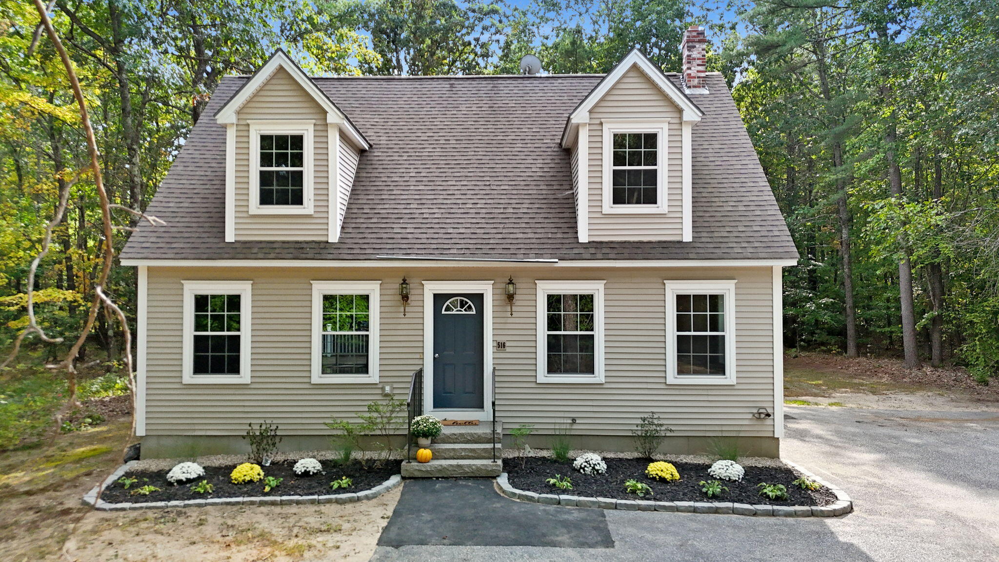 Falmouth Rd, Windham, ME 04062
