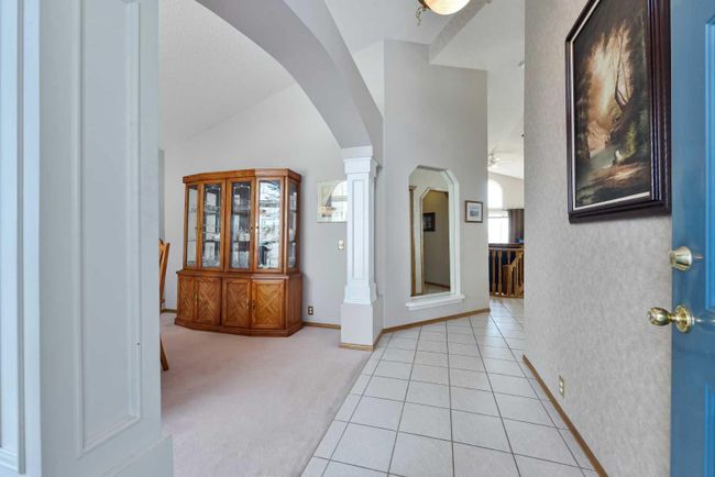 2281 Sirocco Drive Sw, Home with 3 bedrooms, 2 bathrooms and 4 parking in Calgary AB | Image 15