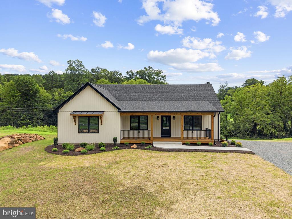 Residential in BRIGHTWOOD 5