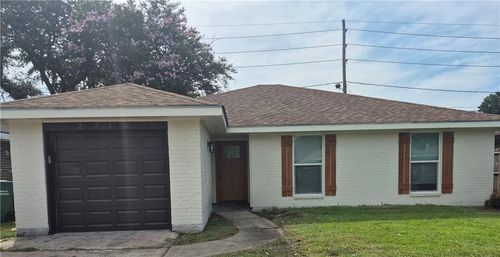 2213 Yorktowne Dr, La Place, LA, 70068-2317 | Card Image