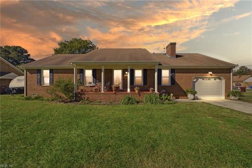 660 Etheridge Rd, Chesapeake, VA, 23322-3404 | Card Image