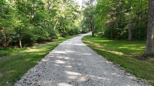 02 Strawberry Run, Crozier, VA, 23039 | Card Image