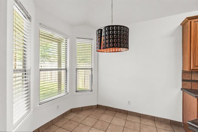 19311 Twin Buttes Dr, House other with 4 bedrooms, 2 bathrooms and 2 parking in Tomball TX | Image 21